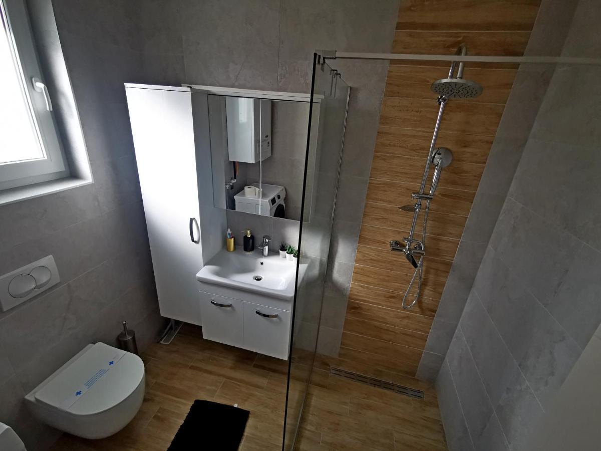 Appartement Golden - Self Check In à Osijek Extérieur photo